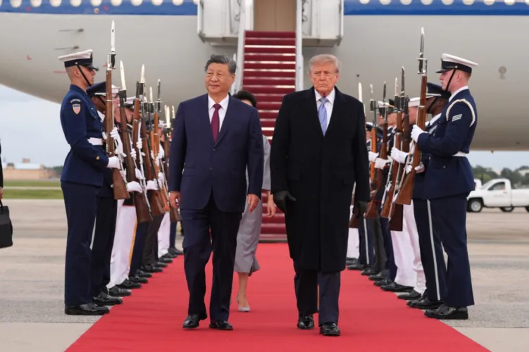 China’s Xi Jinping arrives in Washington to begin state visit